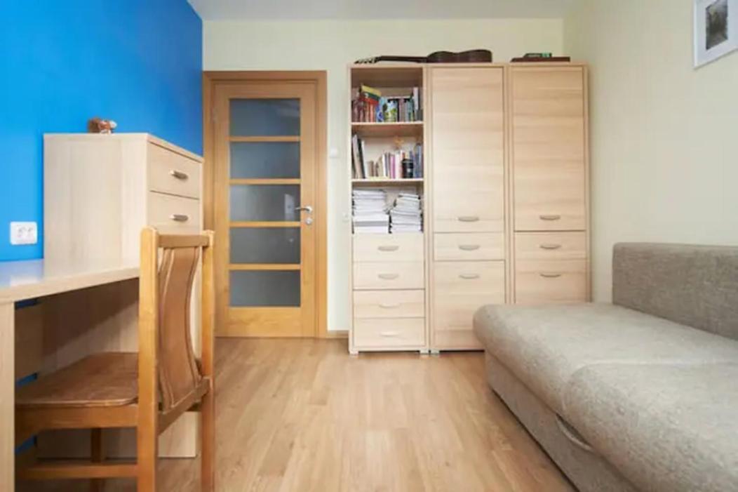 Cozy Private Room In A Three Room Apartment Free Parking Feel Like At Home Wilno Zewnętrze zdjęcie